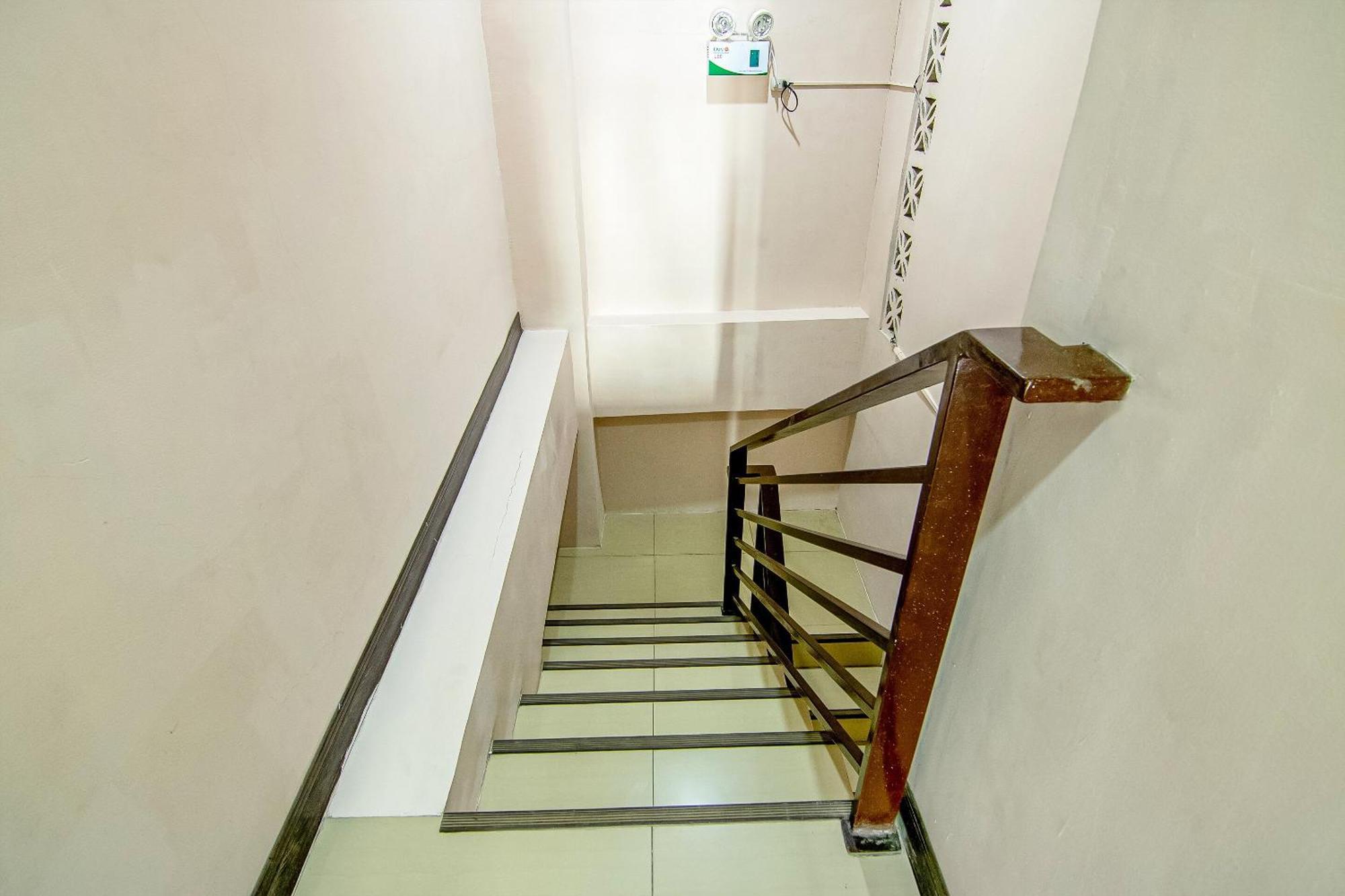 Oyo 766 Ichehan Apartments Manila Eksteriør billede