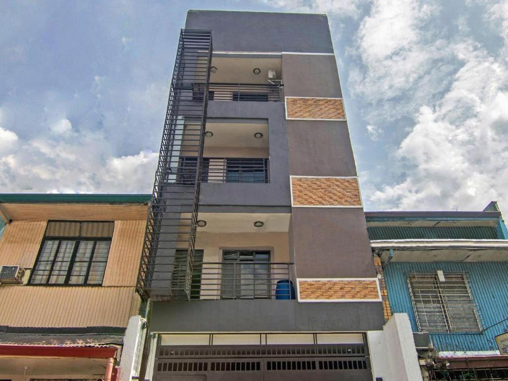 Oyo 766 Ichehan Apartments Manila Eksteriør billede